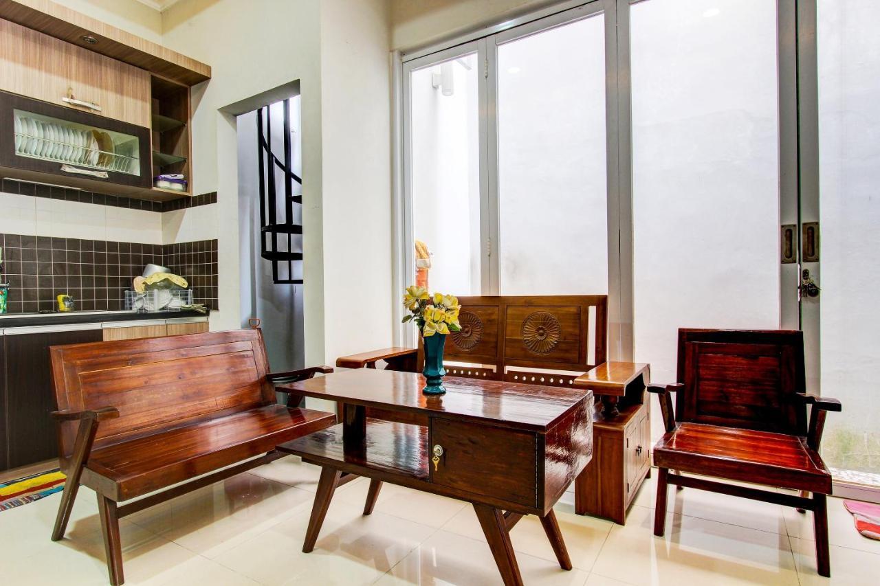 Oyo 92479 Pasadena House Hotel Krapyak
